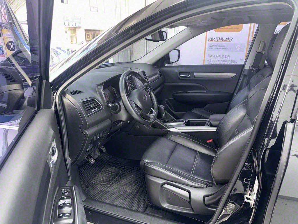 SAMSUNG QM6 - Vista 5