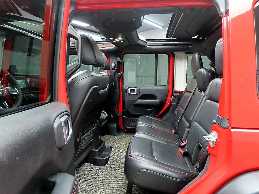 Jeep Wrangler - Vista 6