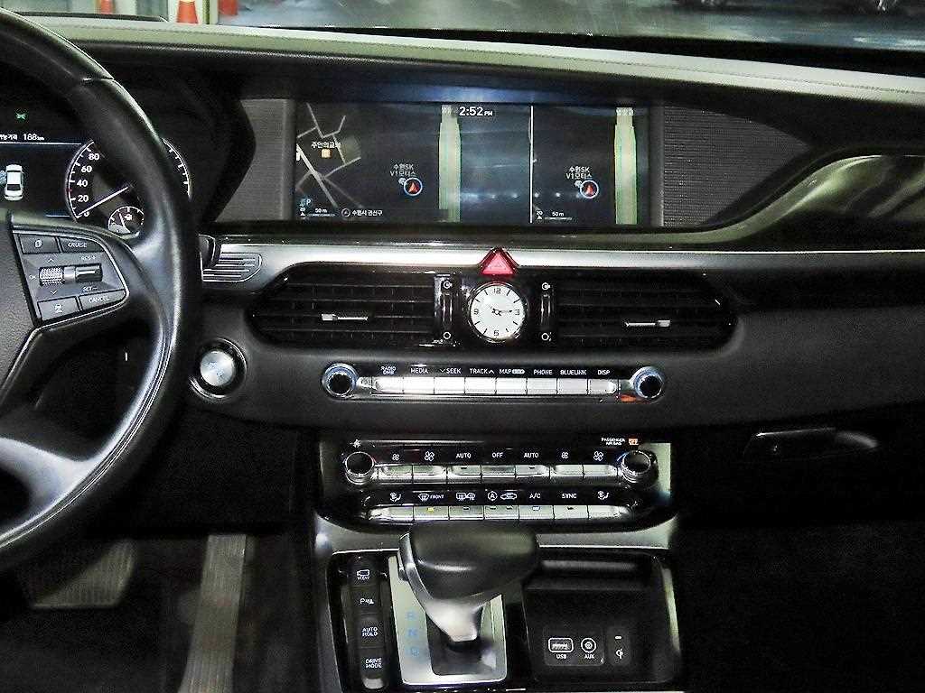 Genesis EQ900 - Vista 11