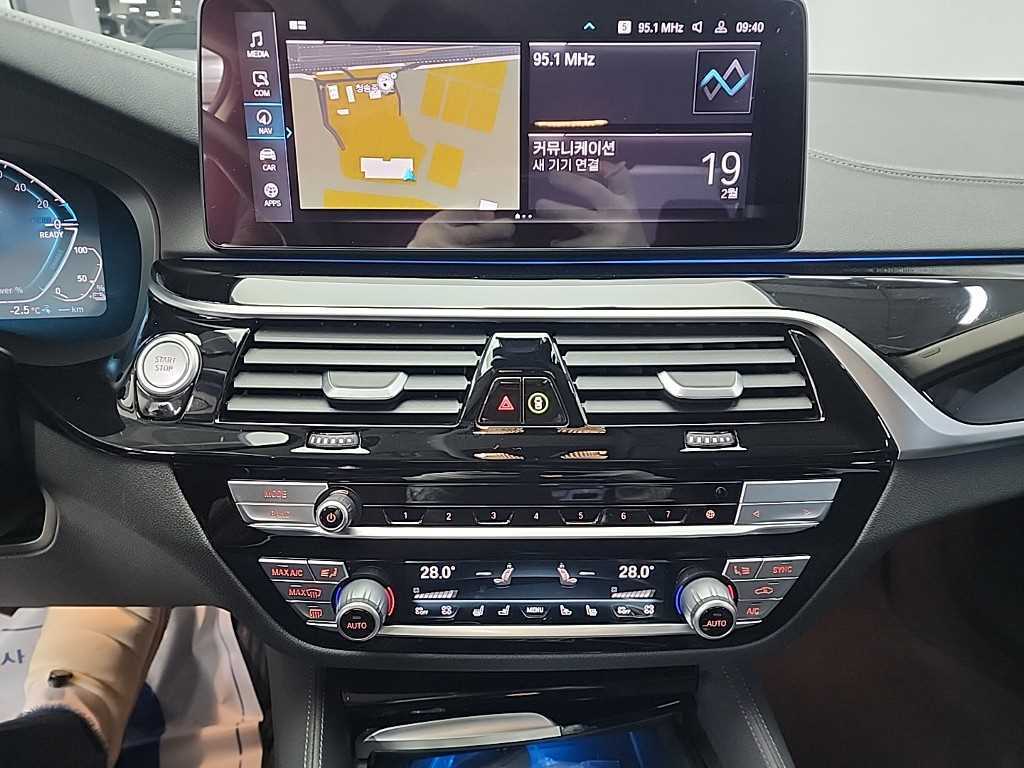 BMW 5 Series - Vista 10