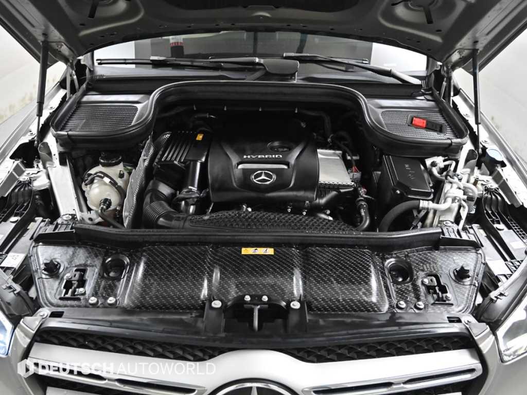 Mercedes Benz GLE Class - Vista 6