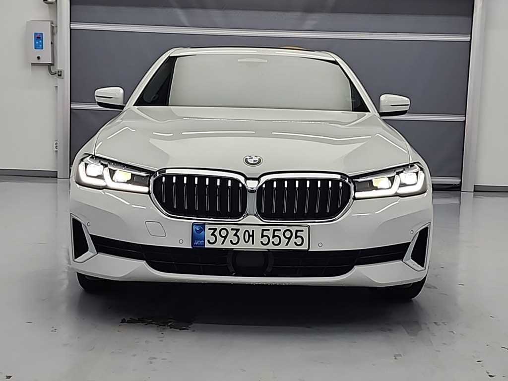 BMW 5 Series - Vista 2