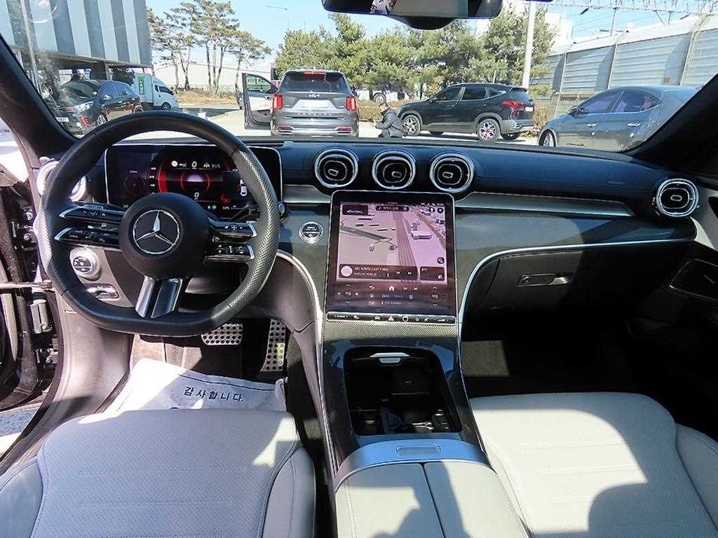 Mercedes Benz C Class - Vista 7