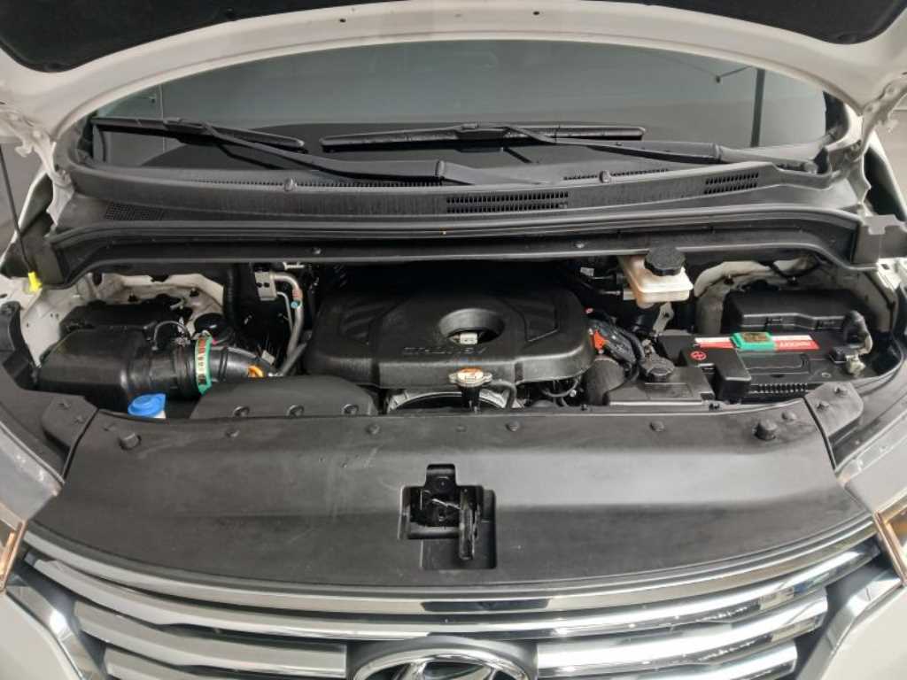 HYUNDAI Starex 2019 Blanco - Importación desde Corea - HF Imports Iquique - Foto 19