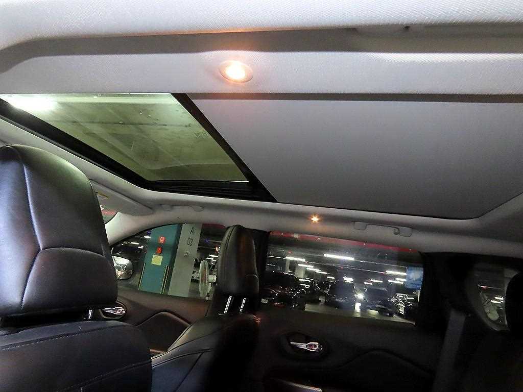 Jeep Cherokee 2020 Blanco - Importación desde Corea - HF Imports Iquique - Foto 16