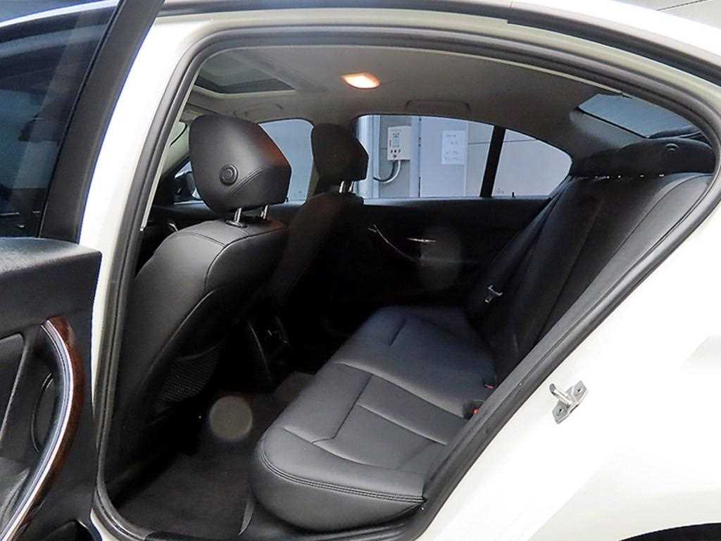 BMW 3 series - Vista 6