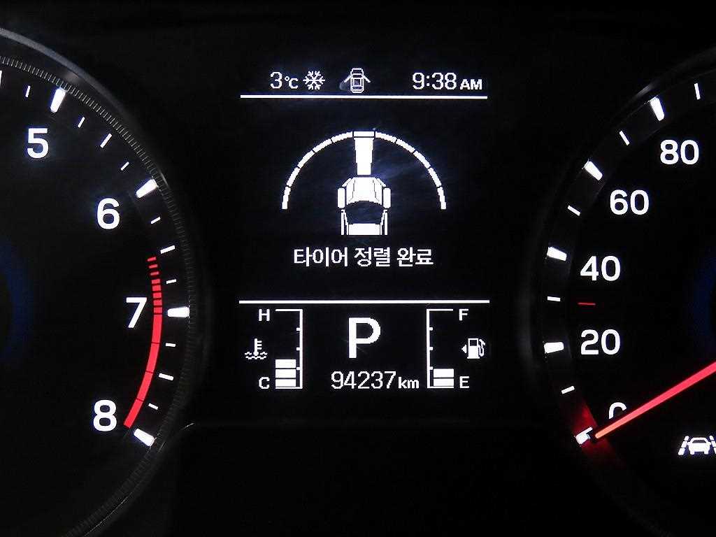 Ssangyong Tivoli - Vista 9