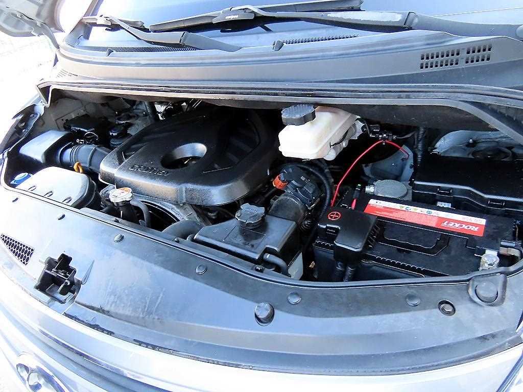 HYUNDAI Starex 2017 Gris - Importación desde Corea - HF Imports Iquique - Foto 19