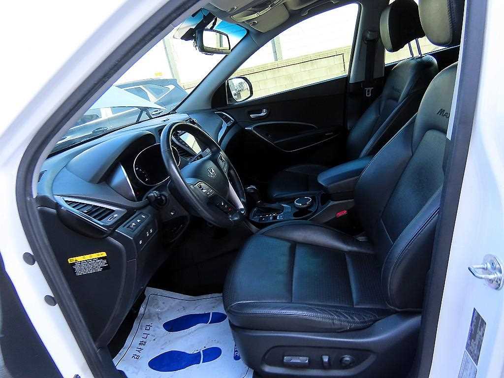 HYUNDAI Maxcruz - Vista 5