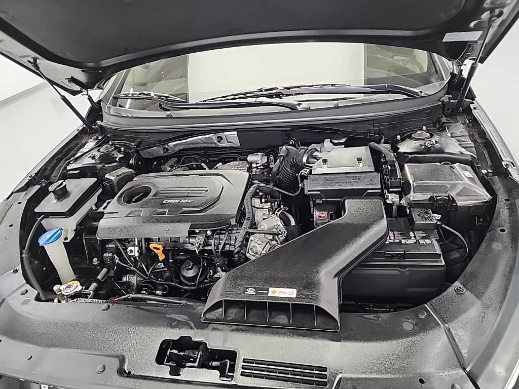 HYUNDAI Sonata - Vista 5