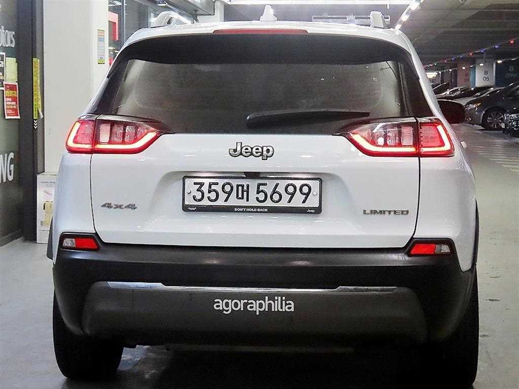 Jeep Cherokee - Vista 5