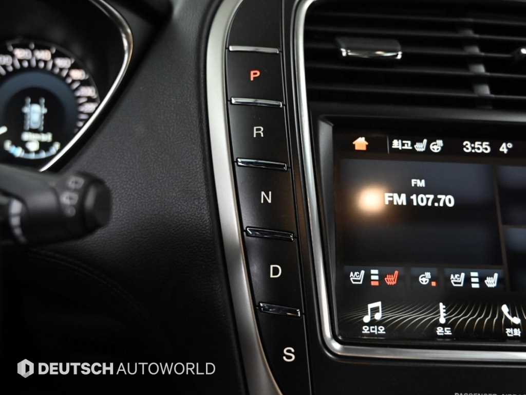 Lincoln MKX - Vista 9