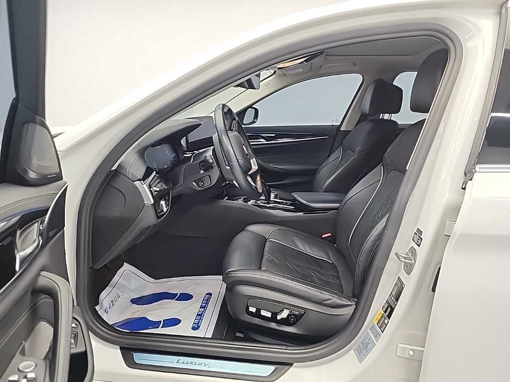 BMW 5 Series - Vista 11