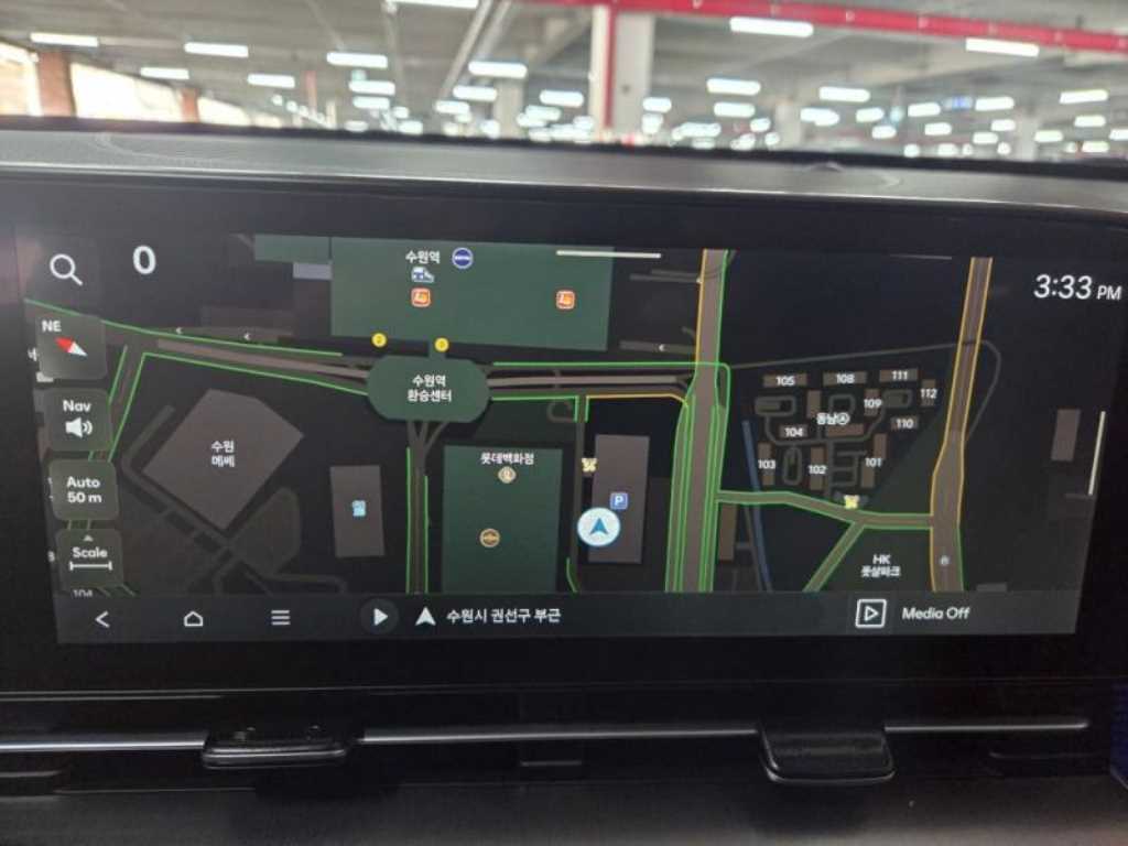 HYUNDAI Kona - Vista 11