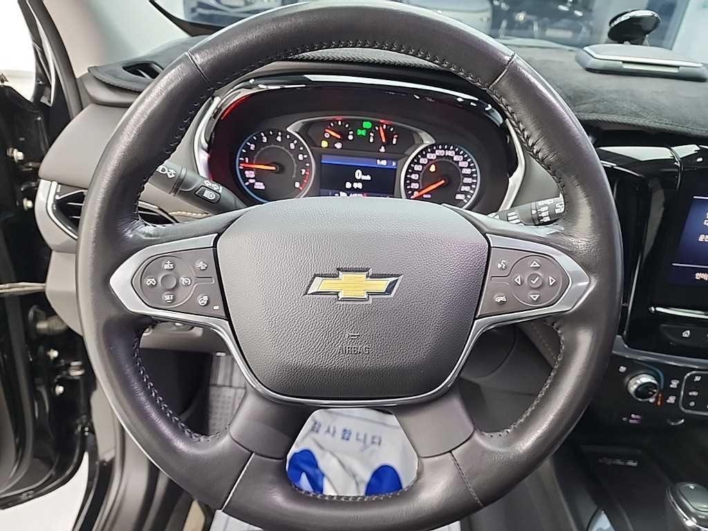 Chevrolet Travers - Vista 9