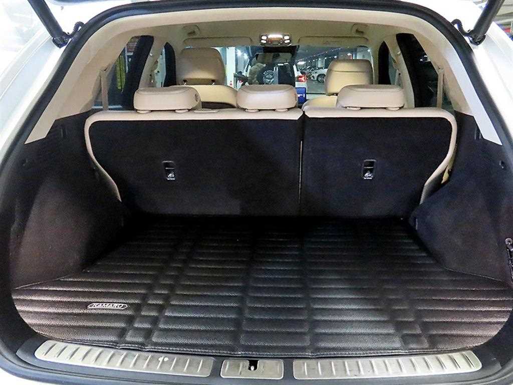 Genesis GV70 2023 Blanco - Importación desde Corea - HF Imports Iquique - Foto 16