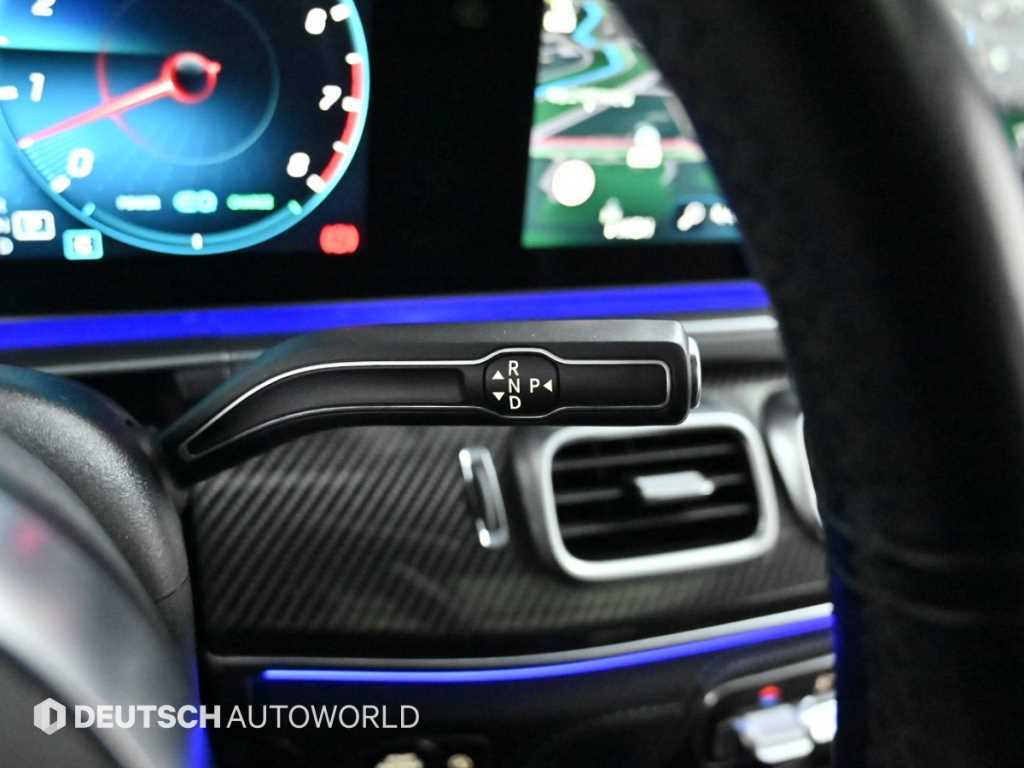 Mercedes Benz GLE Class - Vista 9