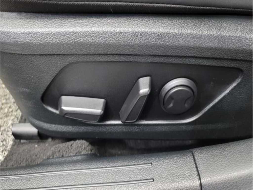 HYUNDAI Sonata - Vista 9