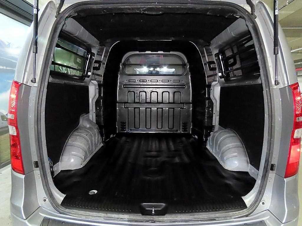 HYUNDAI Starex 2018 Gris - Importación desde Corea - HF Imports Iquique - Foto 17