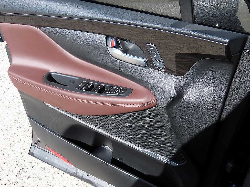 HYUNDAI Santa Fe - Vista 11