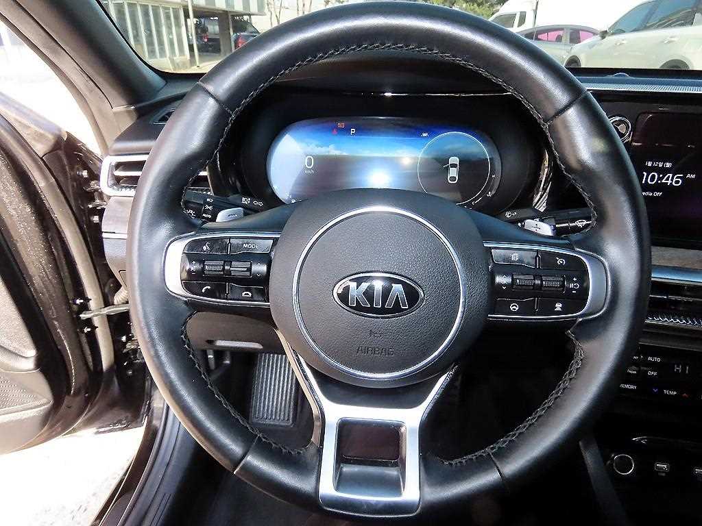KIA K5 2020 Negro - Importación desde Corea - HF Imports Iquique - Foto 18