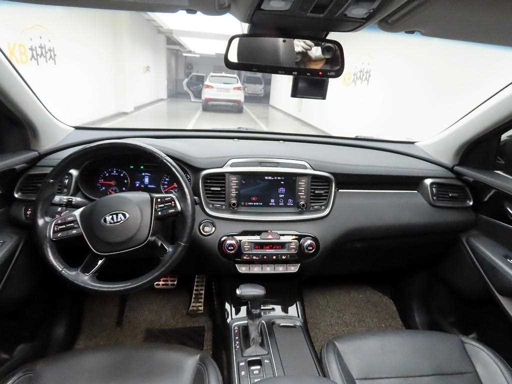 KIA Sorento - Vista 7