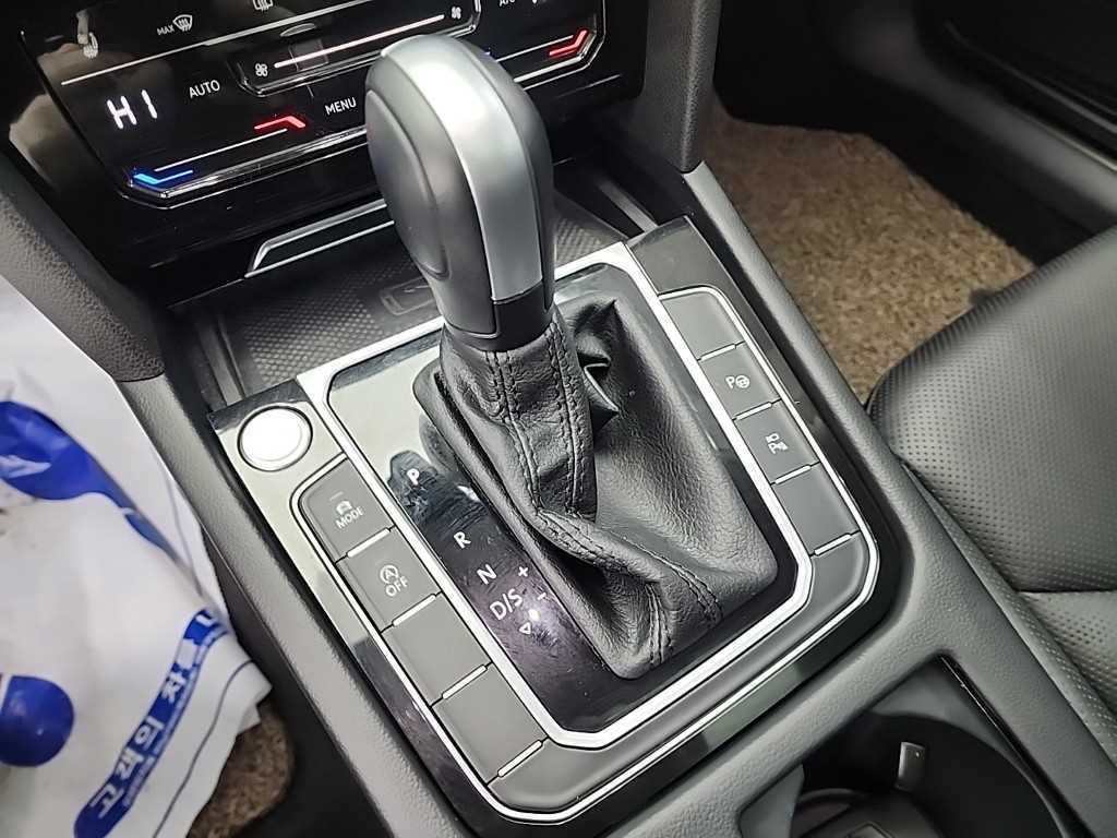 Volkswagen Arteon - Vista 8