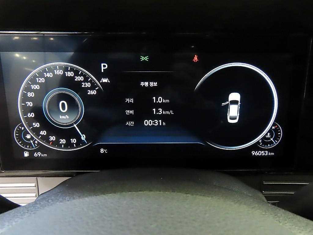 HYUNDAI Grandeur - Vista 9