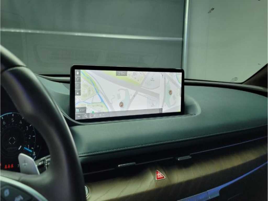 Genesis G80 - Vista 10