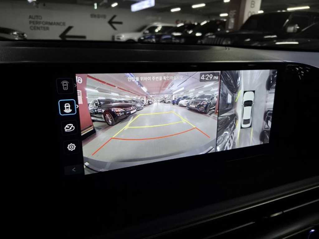 HYUNDAI Grandeur - Vista 10