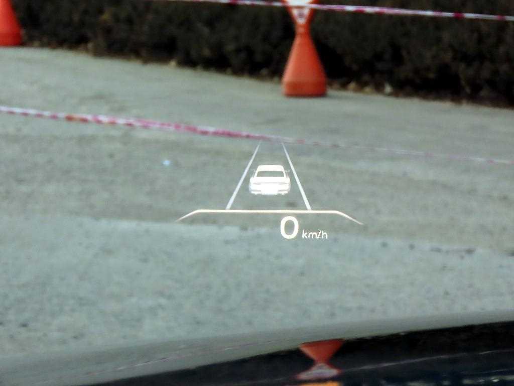 Genesis G80 - Vista 10