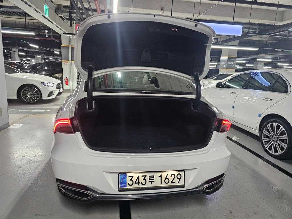 HYUNDAI Grandeur 2022 Blanco - Importación desde Corea - HF Imports Iquique - Foto 16