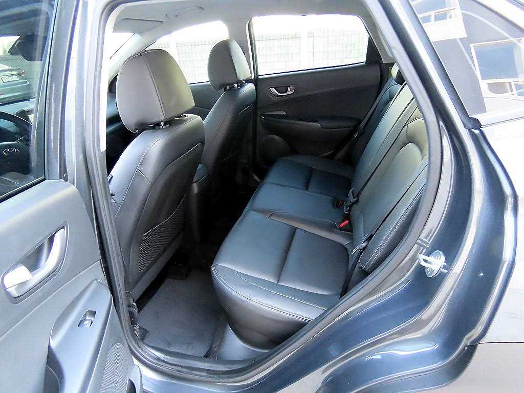 HYUNDAI Kona - Vista 6