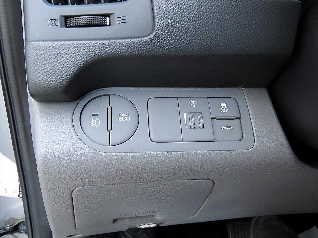 HYUNDAI Starex 2017 Gris - Importación desde Corea - HF Imports Iquique - Foto 13