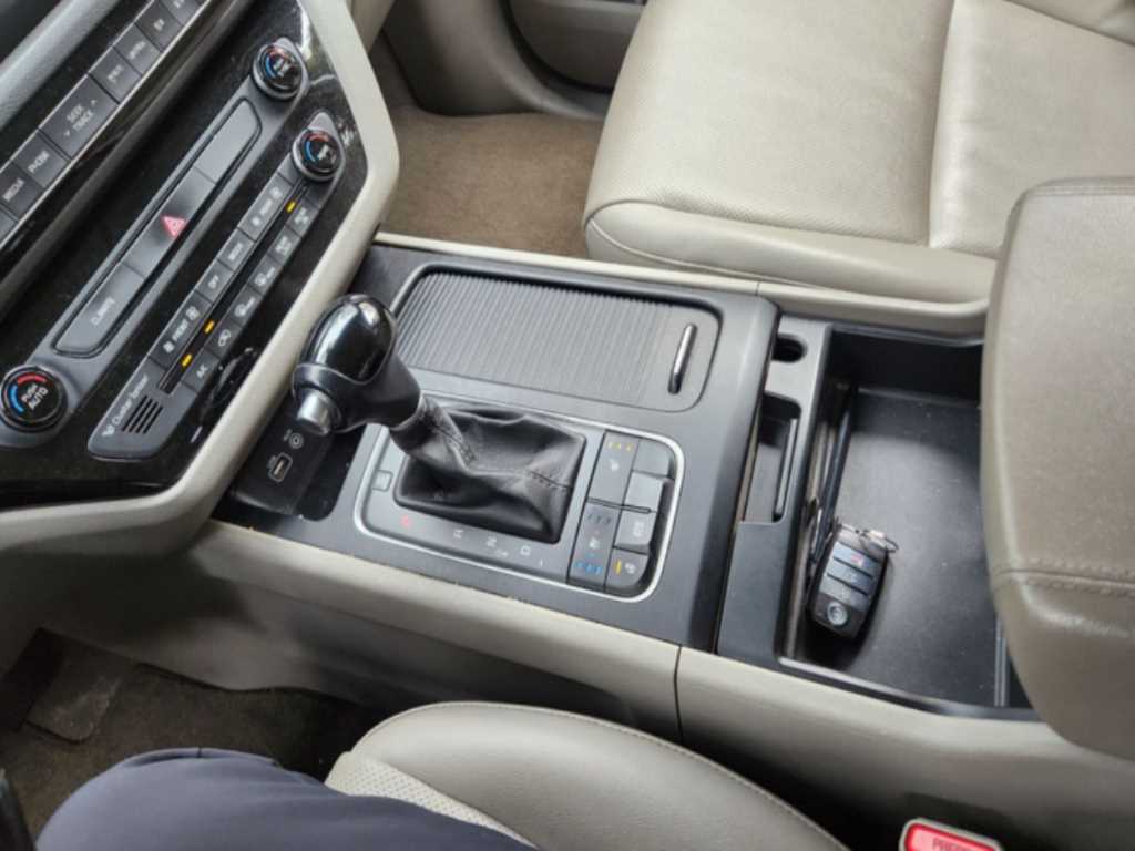 KIA Carnival 2015 Blanco - Importación desde Corea - HF Imports Iquique - Foto 17