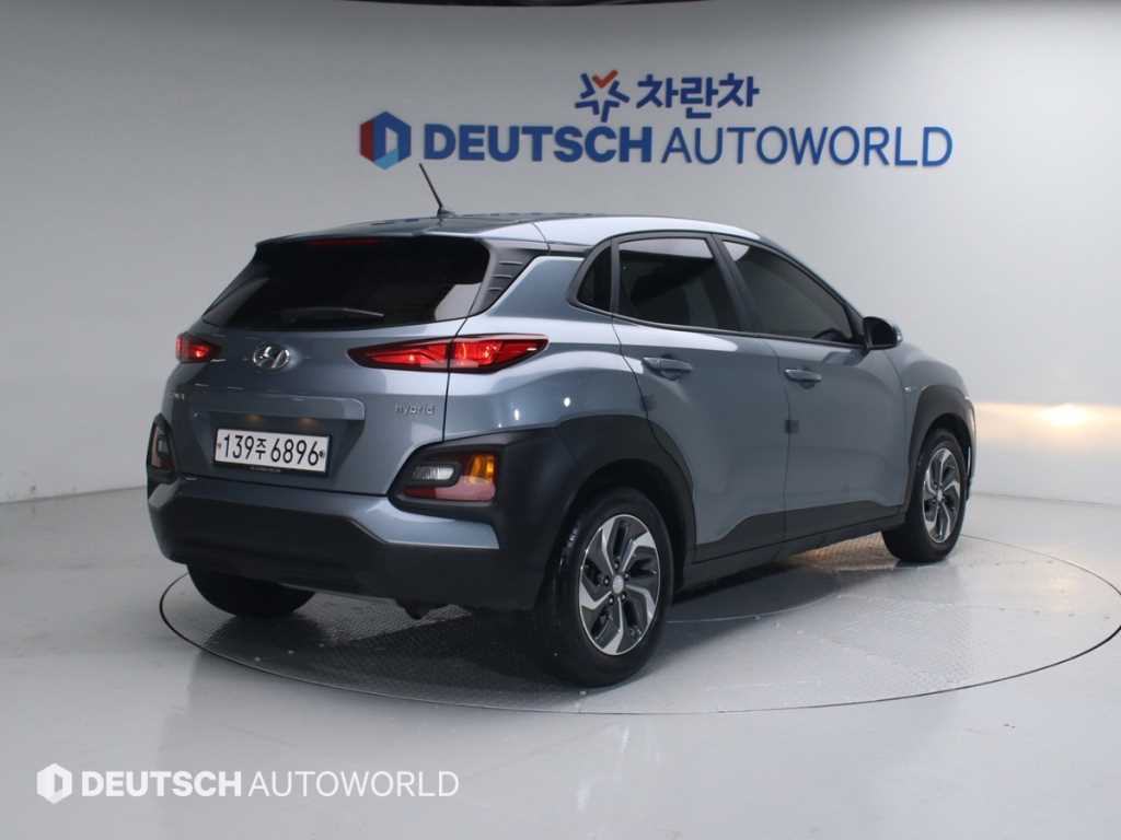 HYUNDAI Kona - Vista 2