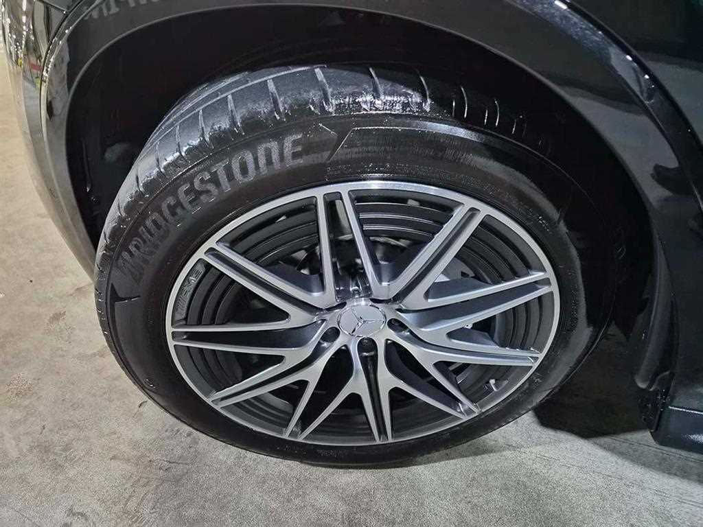 Mercedes Benz GLC Class 2024 Negro - Importación desde Corea - HF Imports Iquique - Foto 20