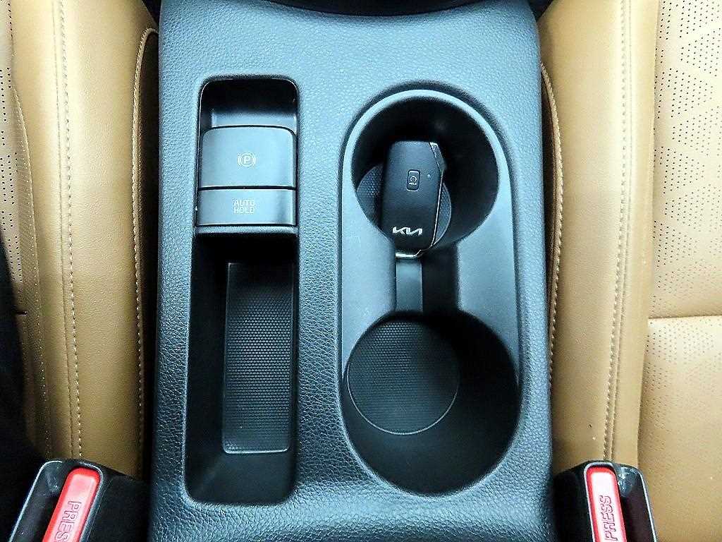 KIA Seltos 2025 - Importación desde Corea - HF Imports Iquique - Foto 13