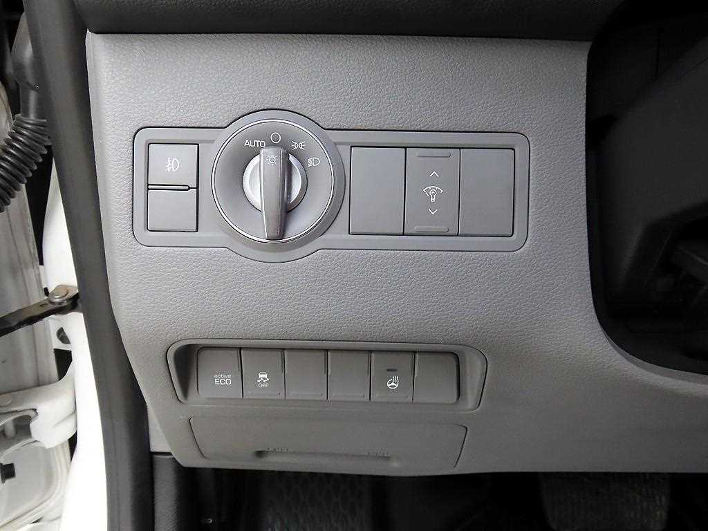 HYUNDAI Solati 2018 - Importación desde Corea - HF Imports Iquique - Foto 13