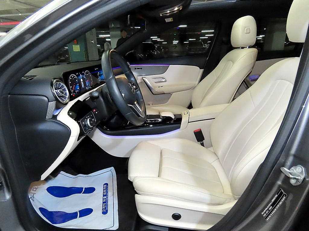 Mercedes Benz A Class - Vista 6