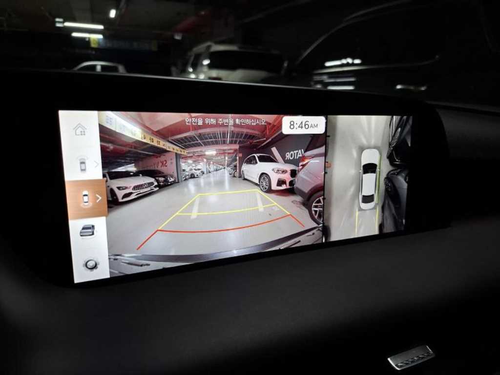 Genesis G90 - Vista 11