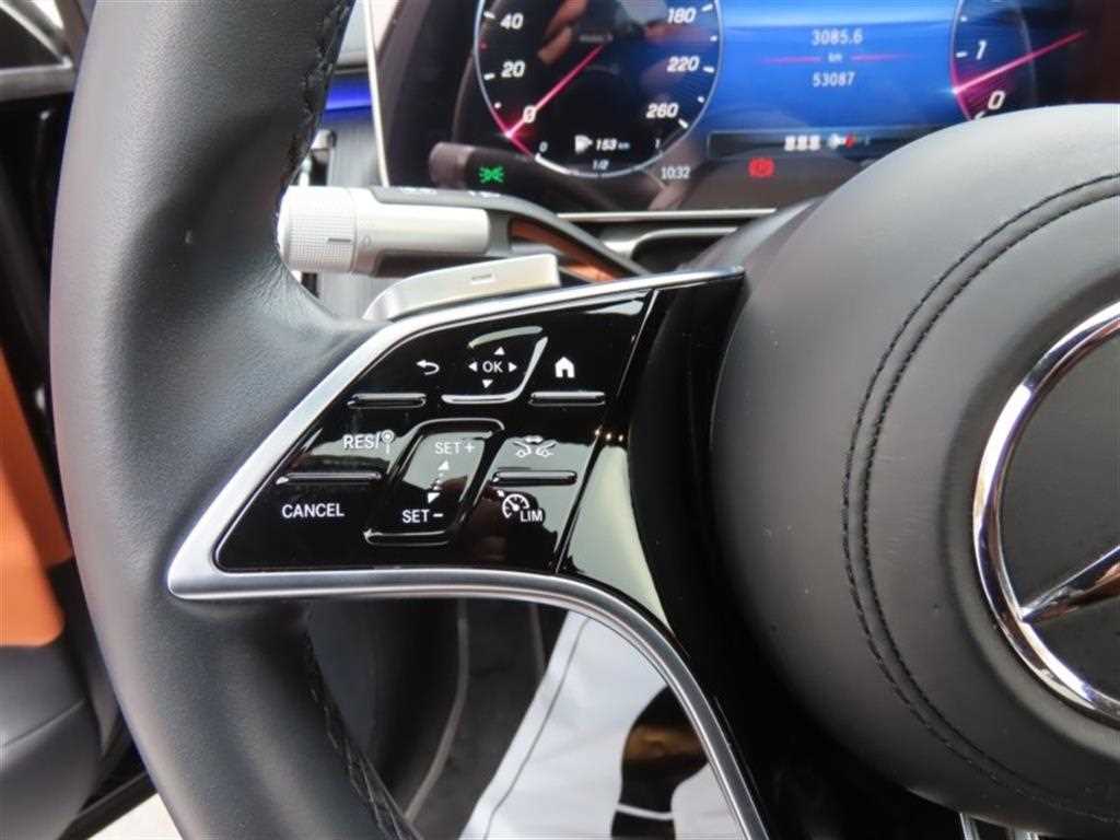 Mercedes Benz S Class - Vista 11