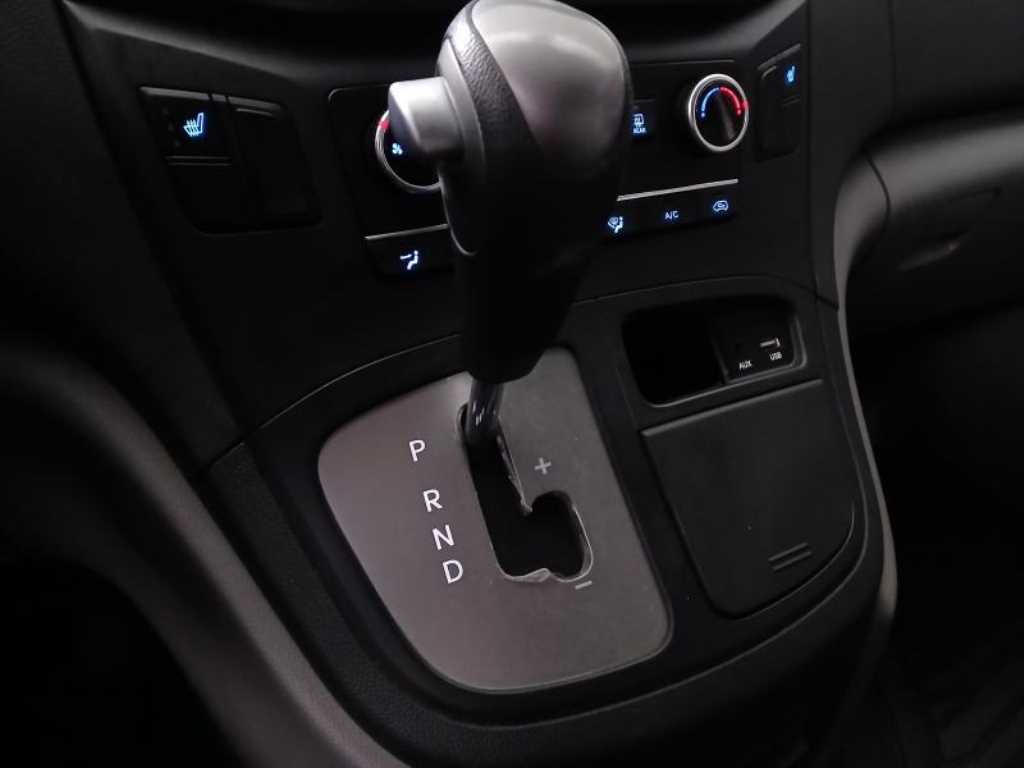 HYUNDAI Starex 2017 Gris - Importación desde Corea - HF Imports Iquique - Foto 14