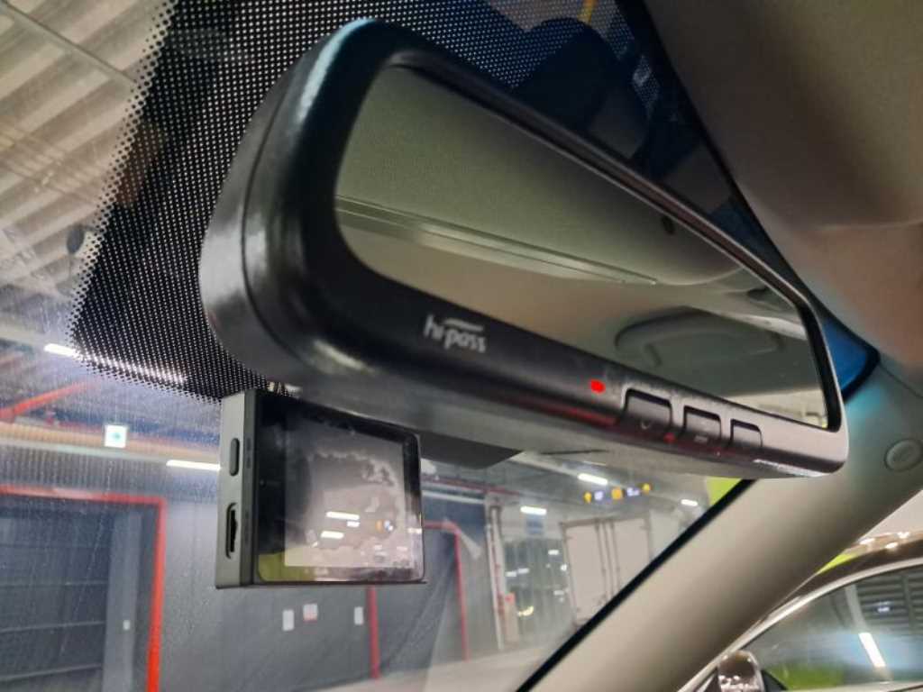 Ssangyong Tivoli 2022 Blanco - Importación desde Corea - HF Imports Iquique - Foto 14