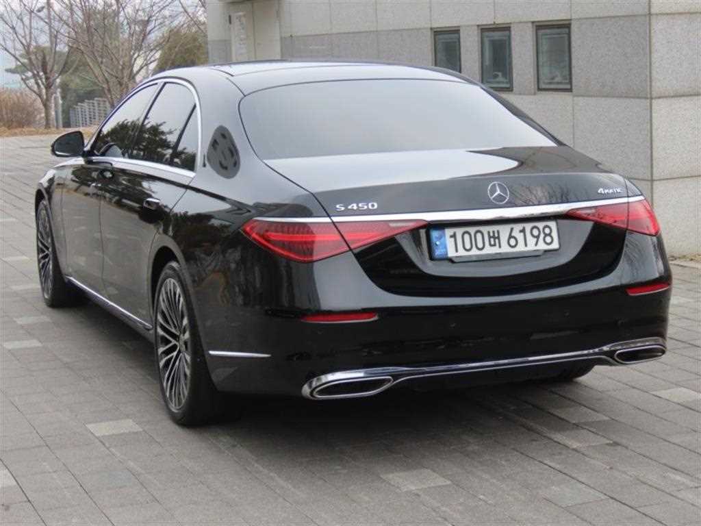 Mercedes Benz S Class - Vista 4