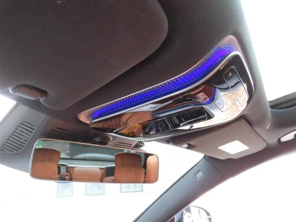 Mercedes Benz S Class - Vista 10