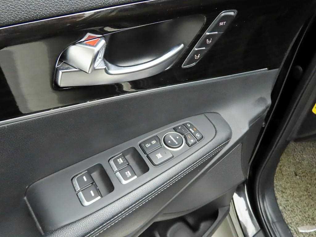 KIA Sorento - Vista 11
