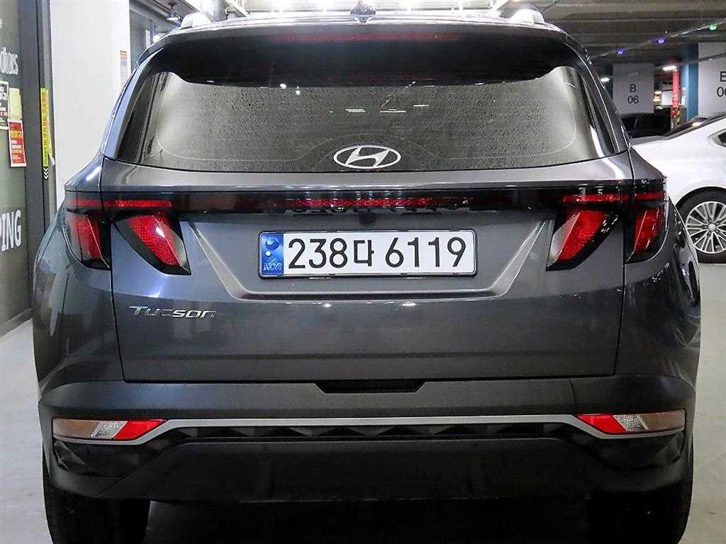 HYUNDAI Tucson - Vista 5