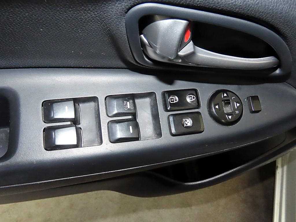 KIA Pride 2016 Plateado - Importación desde Corea - HF Imports Iquique - Foto 13