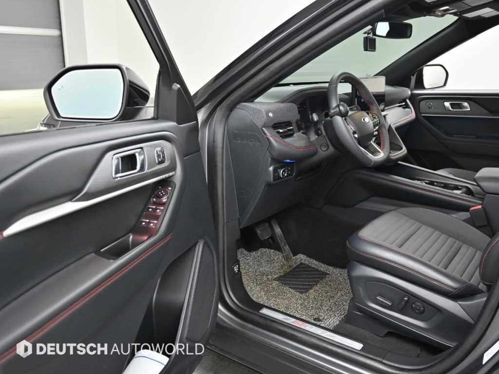 Ford Explorer - Vista 11